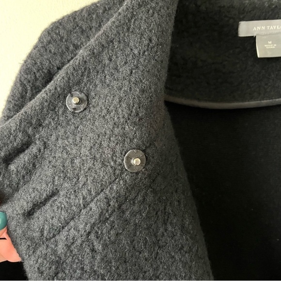 Ann Taylor Black Wool Bolero/Cape Jacket. Size Medium. Excellent  condition - Picture 6 of 12